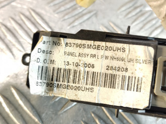 Кнопка стеклоподъемника Honda Civic 2006-2012