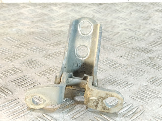 Петля двери передней правой верхняя Honda Civic 2001-2005