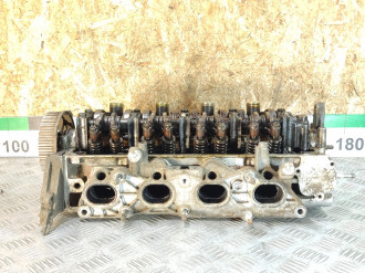 Головка блока двигателя Honda Civic 2001-2005