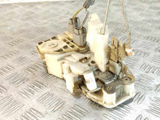 Замок двери задней левой Honda Civic 2001-2005