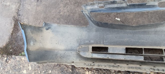 Бампер передний Honda Civic 2001-2005