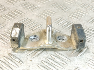 Ответная часть замка багажника Honda Civic 2001-2005
