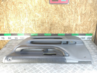 Обшивка двери передней правой Honda Cr-v  1996-2002