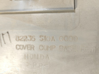 Обшивка двери передней правой Honda Cr-v  1996-2002