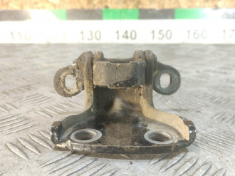 Петля двери задней левой верхняя Honda Cr-v  1996-2002