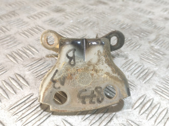 Петля двери задней левой верхняя Honda Cr-v  1996-2002