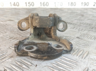 Петля двери задней левой нижняя Honda Cr-v  1996-2002