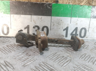 Ограничитель двери задний Honda Cr-v  1996-2002