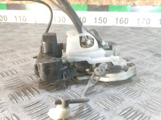 Замок двери задней левой Honda Cr-v  1996-2002