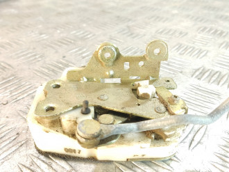 Замок багажника Honda Cr-v  1996-2002