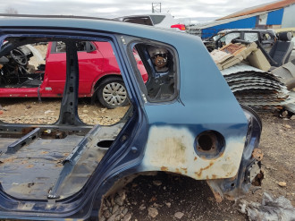 Крыло заднее левое Honda Civic 2001-2005
