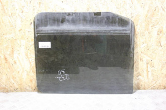 Стекло двери задней правой Hummer H3 2005-2010