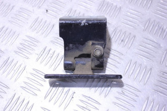 Петля двери задней правой нижняя Hummer H3 2005-2010