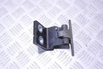 Петля двери задней левой верхняя Hummer H3 2005-2010