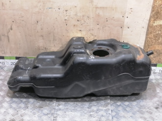 Бак топливный Hummer H3 2005-2010