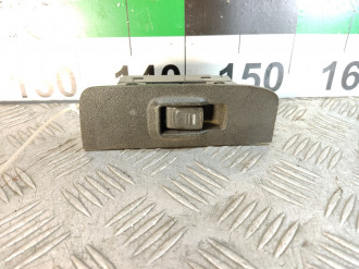 Кнопка стеклоподъемника Hummer H3 2005-2010