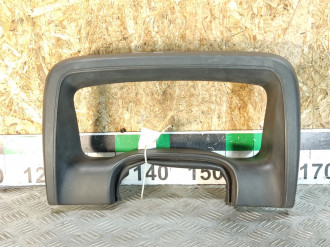 Накладка торпедо Hummer H3 2005-2010