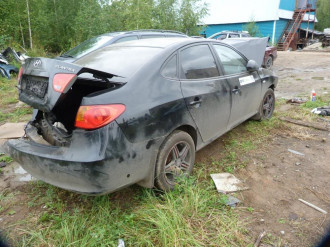 В разборе Hyundai Elantra 2006-2011