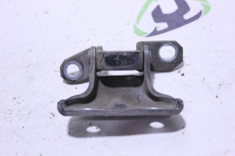 Петля двери задней левой верхняя Hyundai Elantra 2006-2011