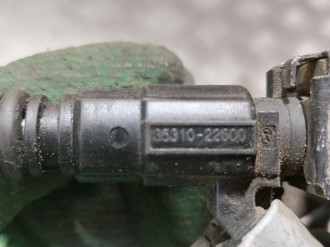 Форсунка двигателя Hyundai Matrix 2001-2010