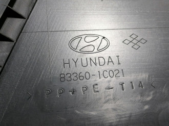 Обшивка двери задней правой Hyundai Getz 2002-2010