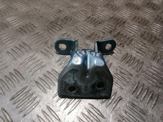 Петля двери задней левой верхняя Hyundai Getz 2002-2010