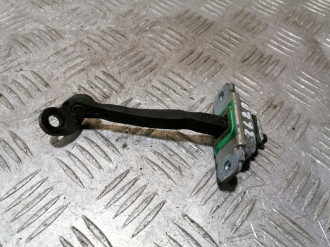 Ограничитель двери задний Hyundai Getz 2002-2010