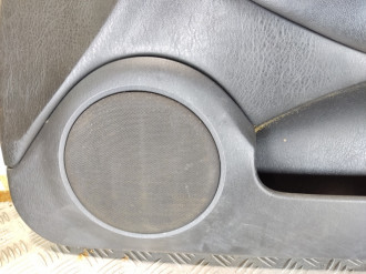 Обшивка двери передней правой Hyundai Sonata 2001-2012