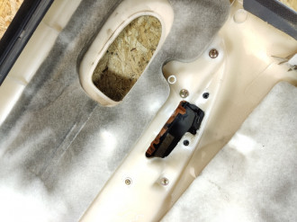 Обшивка двери задней правой Hyundai Sonata 2001-2012