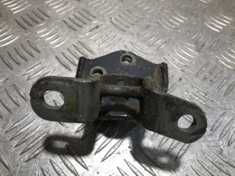 Петля двери задней правой нижняя Hyundai Matrix 2001-2010