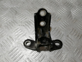 Петля двери передней правой верхняя Hyundai Elantra 2006-2011
