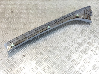 Обшивка стойки правая Hyundai Getz 2002-2010