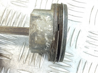 Поршень с шатуном Hyundai Solaris 2010-2017