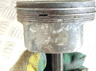 Поршень с шатуном Hyundai Solaris 2010-2017