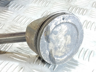 Поршень с шатуном Hyundai Solaris 2010-2017