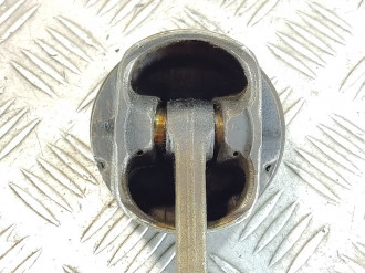 Поршень с шатуном Hyundai Solaris 2010-2017