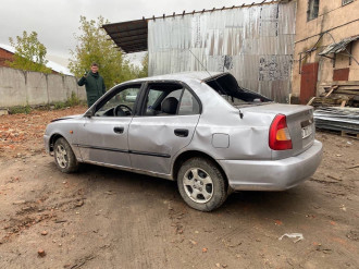 В разборе Hyundai Accent 2000-2012