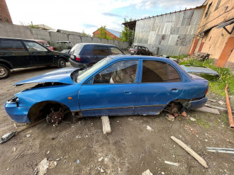 В разборе Hyundai Accent 1994-2000