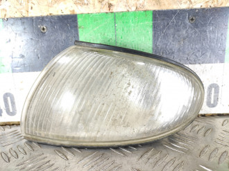 Поворотник левый Hyundai Accent 1994-2000