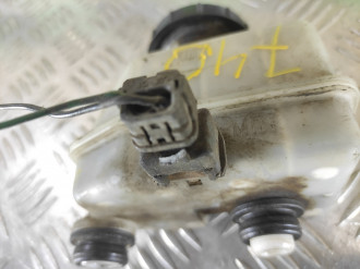 Бачок главного тормозного цилиндра Hyundai Accent 1994-2000