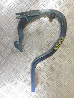 Петля крышки багажника правая Hyundai Accent 1994-2000