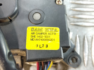 Моторчик заслонки отопителя Hyundai Starex h1 1997-2007