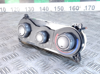 Блок управления отопителя климатической установки Hyundai Matrix 2001-2010