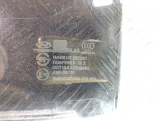 Стекло двери задней левой Hyundai Matrix 2001-2010