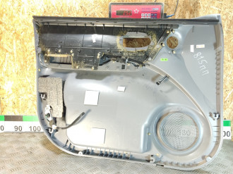 Обшивка двери передней правой Hyundai Matrix 2001-2010