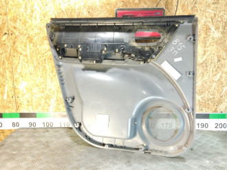 Обшивка двери задней правой Hyundai Matrix 2001-2010