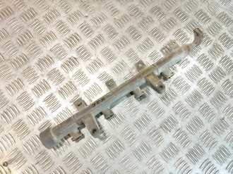 Рейка топливная рампа Hyundai Accent 2000-2012