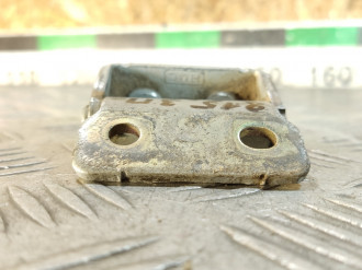 Петля багажника правая Hyundai Matrix 2001-2010