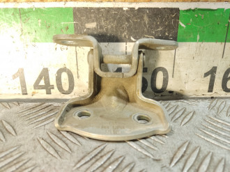 Петля двери задней правой верхняя Hyundai Accent 2000-2012