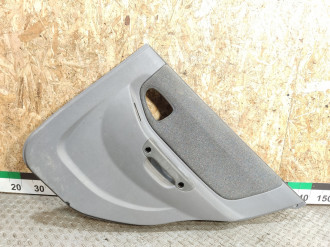 Обшивка двери задней правой Hyundai Accent 2000-2012